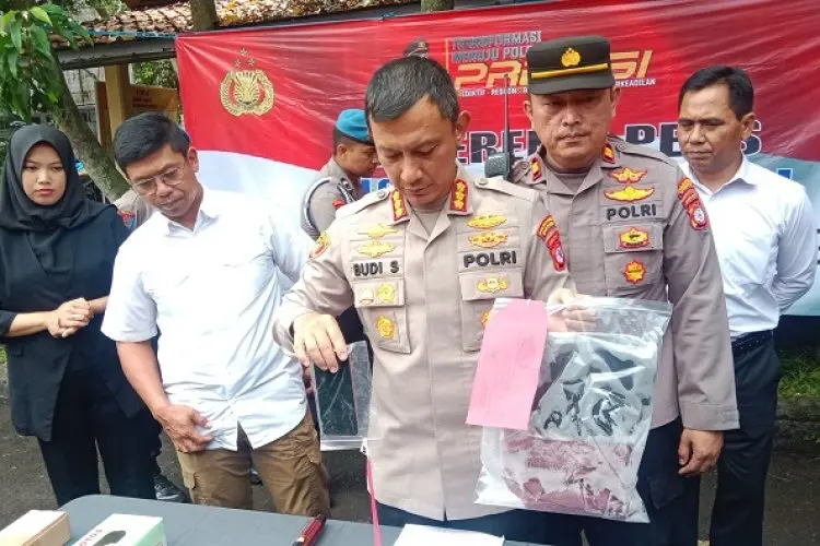 Polrestabes Ringkus Pencuri Cantik yang Meresahkan Kota Bandung