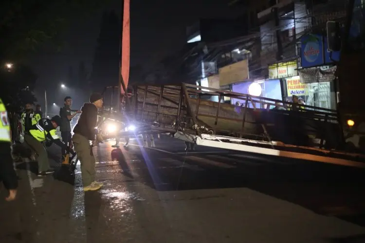 Sebanyak 598 Reklame Ilegal di Kota Bandung Bakal Ditertibkan