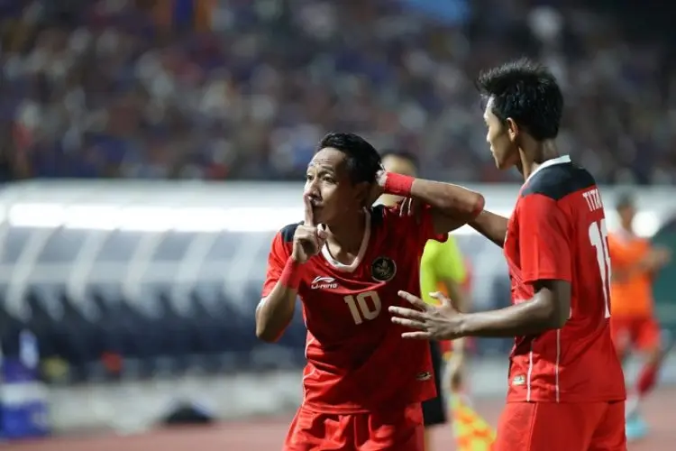 Dari Thailand, Bintang Timnas Indonesia Ini Puji Penampilan Robi Darwis dan Kakang Rudianto