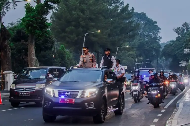 Suasana Lalu Lintas Bogor, Ekalos dan Jambu Dua Terurai, Jalak Harupat dan Djuanda Padat