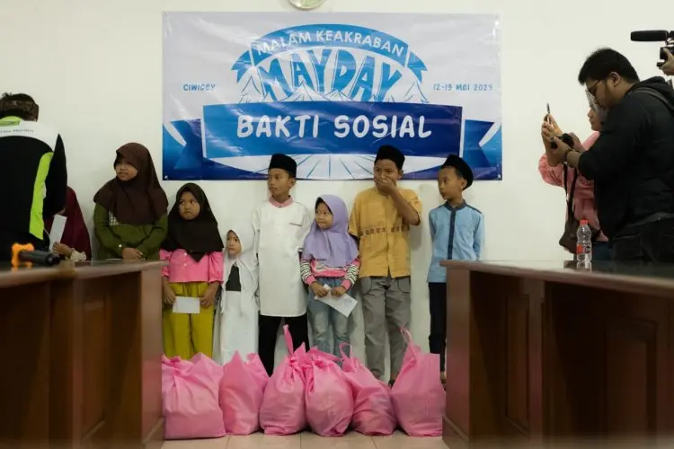 Disnaker dan Forum Komunikasi Serikat Pekerja Gelar Bakti Sosial