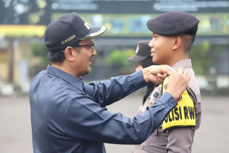 Memasuki Tahun Politik, Garut Luncurkan Program Polisi RW