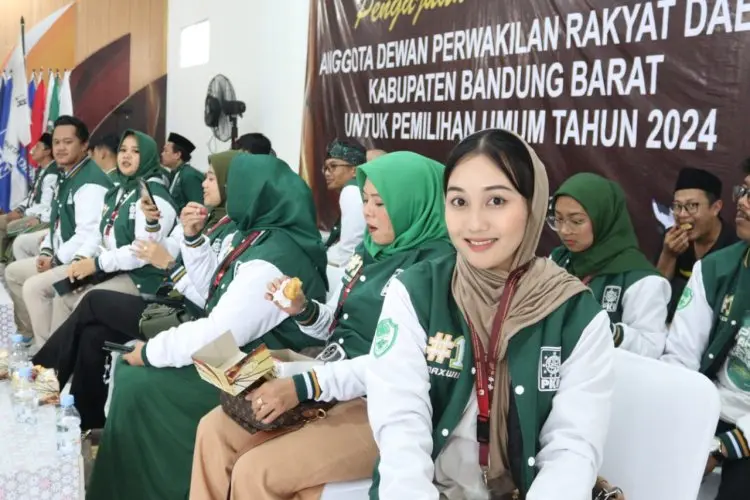 Berikan Warna Baru Politik di Bandung Barat, Pemain E-Sports Cantik ini Jadi Bacaleg dari PKB KBB, Begini Sosoknya 