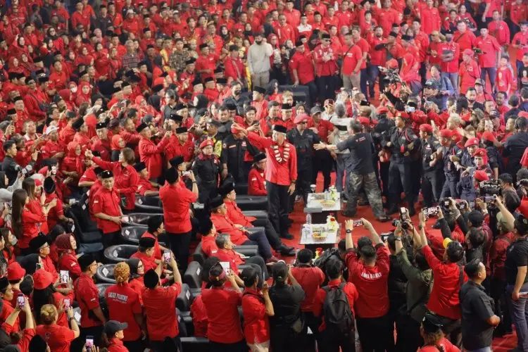 Konsolidasikan Kader PDI-P Jawa Barat, Ganjar Optimis Rebut Kemenangan 
