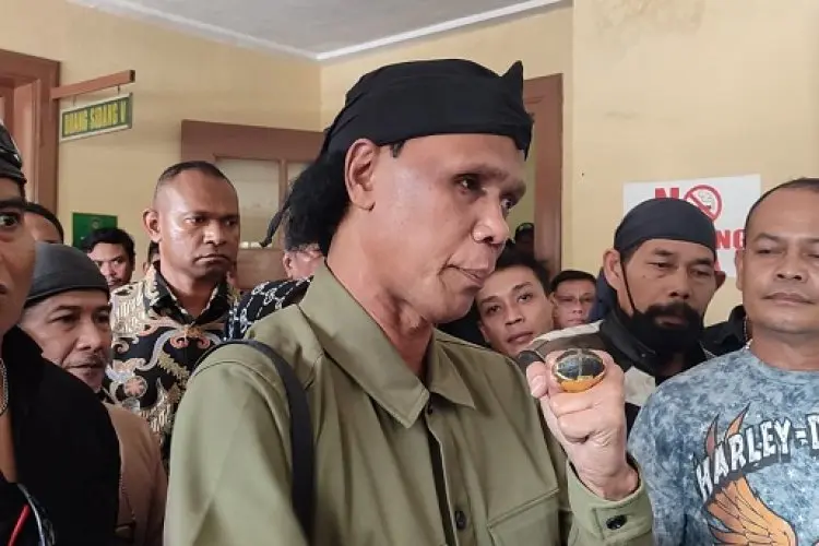 Bantu Eks Komisaris PT Wika, Hercules Siap Pasang Badan