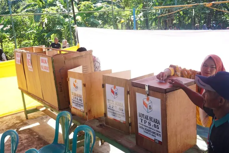Bupati Rudy Klaim Pelaksanaan Pilkades Serentak Garut Berjalan Lancar dan Aman