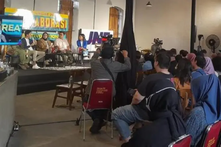 JNE Bekali UMKM Bandung Tetap Bertahan di Era Digital