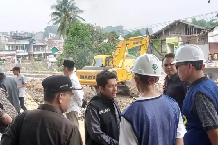 Komisi III Sidak Pembangunan Jembatan Otista, Begini Hasilnya 