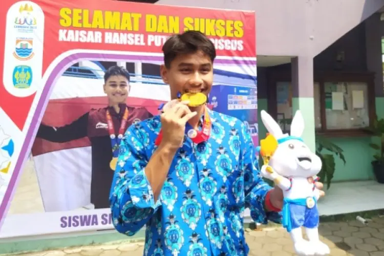 Kaisar Hansel Putra Fransciscus, Atlet Renang Asal Cimahi Harumkan Nama Indonesia pada SEA Games 2023 Kamboja