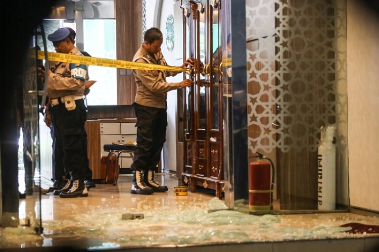 Pelaku Penembakan di MUI Pusat Asal Lampung, Polisi Temukan Obat-obatan Hingga Buku Rekening