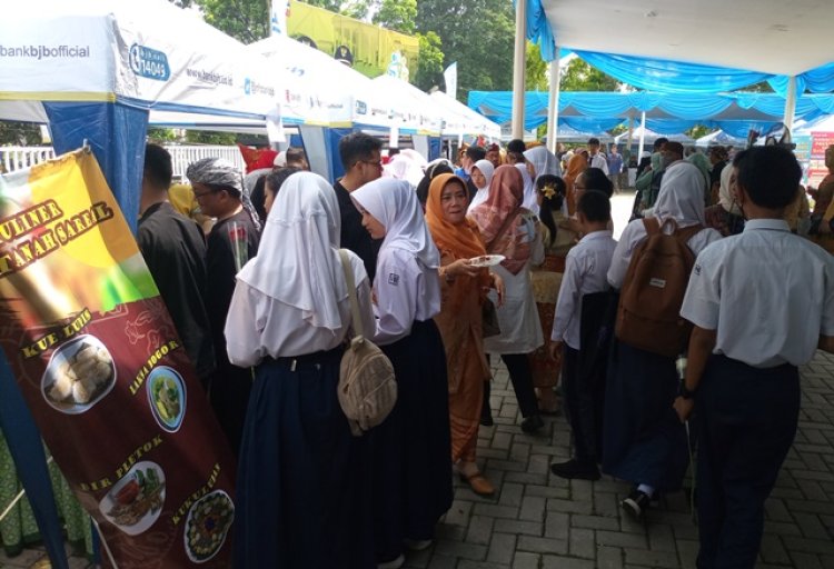 Aneka Sajian Kuliner Kota Hujan Ramaikan Peringatan Hardiknas di Kota Bogor