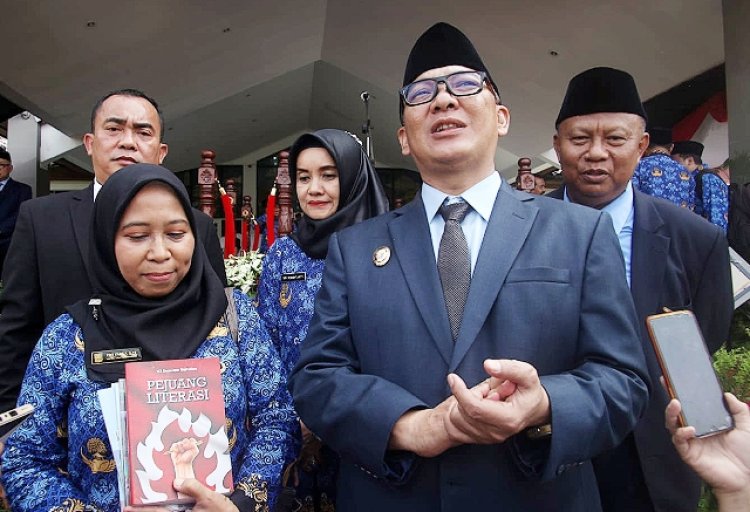 Teman Sebangku Iwan Setiawan Dapat Penghargaan saat Hardiknas di Kabupaten Bogor, Ini Jasa Edit Kadila...