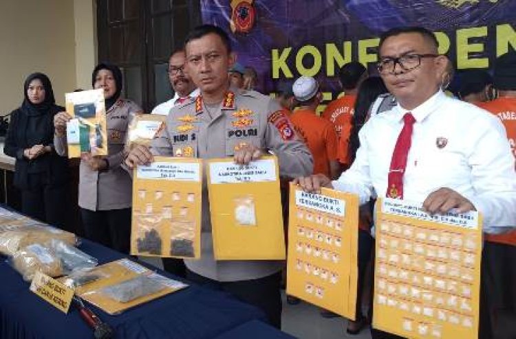 Nekat Edarkan Narkoba di Bandung Selama Puasa-Lebaran 2023, Belasan Pelaku Diringkus Polrestabes Bandung