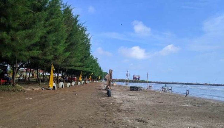 Pantai Cemara Indah, Meniti Potensi Garis Pantai Kesambi sebagai Destinasi