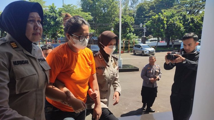 Polisi Tangkap Pelaku Penggelapan Uang Studi Tour Siswa SMA 21 Bandung