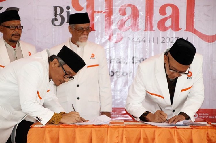 Dedi Aroza Lantik Dewan Pakar dan Dewan Penasihat PKS Kabupaten Bogor