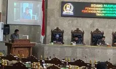 Fraksi Golkar DPRD Kabupaten Cirebon Nilai Eksekutif Terkesan Tak Punya Niatan Bangun Infrastruktur Jalan