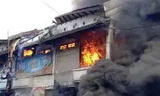 Empat Ruko di Pasar Caringin Hangus Terbakar