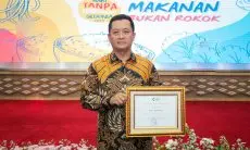 Kota Bandung Raih Penghargaan Kawasan Tanpa Rokok 