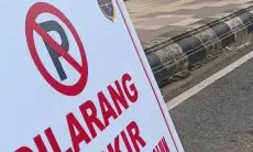 Kendaraan Bermotor di Kecamatan Bandung Wetan Dilarang Parkir Sembarangan