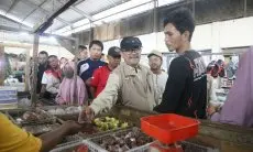 Bupati Cirebon Terjung Langsung Serap Aspirasi Warga Lewat Program MUBENG alias Mudun Bareng