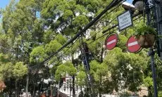 Pemkot Bandung Tertibkan Puluhan Kilometer Kabel Udara 