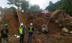 Pipa Milik Tirta Pakuan Kota Bogor Terdampak Longsor Proyek Pembangunan Jembatan Otista 