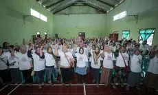 Wanita Nelayan Ganjar Deklarasi Dukungan 'Ganjar Presiden 2024' di Pangandaran