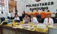 Sat Narkoba Polrestabes Bandung Bongkar Home Industri Peracik Ganja Sintetis