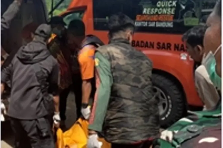 Terpeleset Saat Hendak Mancing, Dua Warga Karangpawitan Tenggelam di Cimanuk, Satu Meninggal