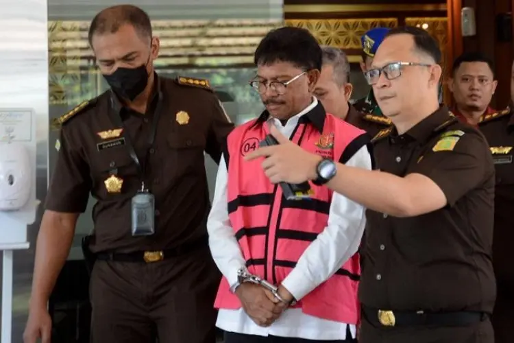 Kejagung 'Preteli' Harta Johnny G Plate, Kali Ini Lahan Belasan Hektare di Labuan Bajo