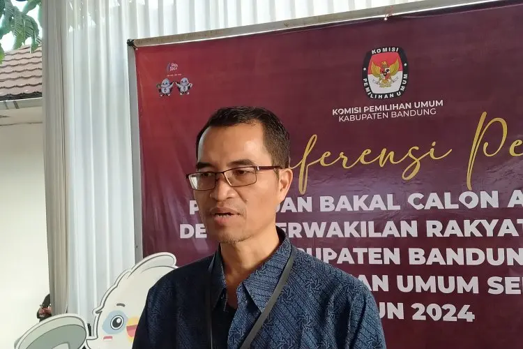 KPU Kab Bandung  Bakal Verifikasi Administrasi Berkas Bacaleg