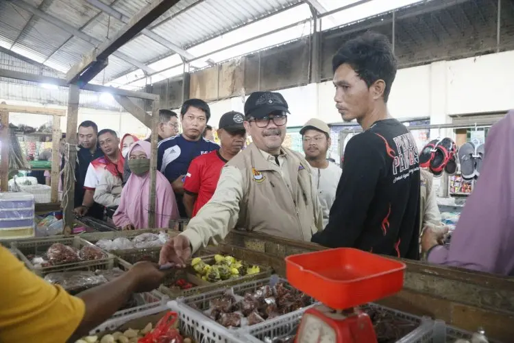 Bupati Cirebon Terjung Langsung Serap Aspirasi Warga Lewat Program MUBENG alias Mudun Bareng