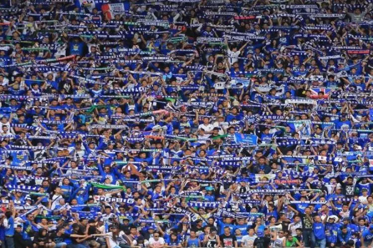 Harapan Baru Sepak Bola Indonesia: Larangan Suporter Tamu Berpeluang Dicabut Musim Depan, LIB dan PSSI Siap Berkoordinasi dengan Kepolisian