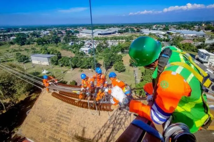 Lampaui Target, PLN Sukses Turunkan Gangguan Kelistrikan Lebih dari 25 Persen pada 2022
