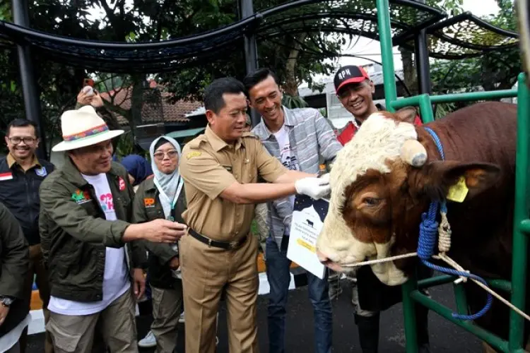FOTO: Pelepasan Satgas Pemeriksa Hewan Kurban Kota Bandung 2023