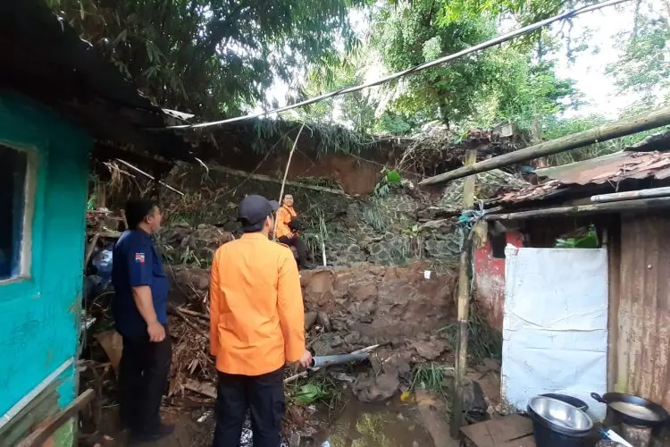 Kota Bogor Dilanda Longsor dan Banjir Akibat Hujan Deras