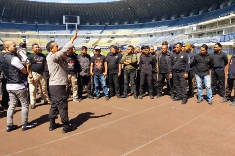 Persib Gelar Pelatihan Steward