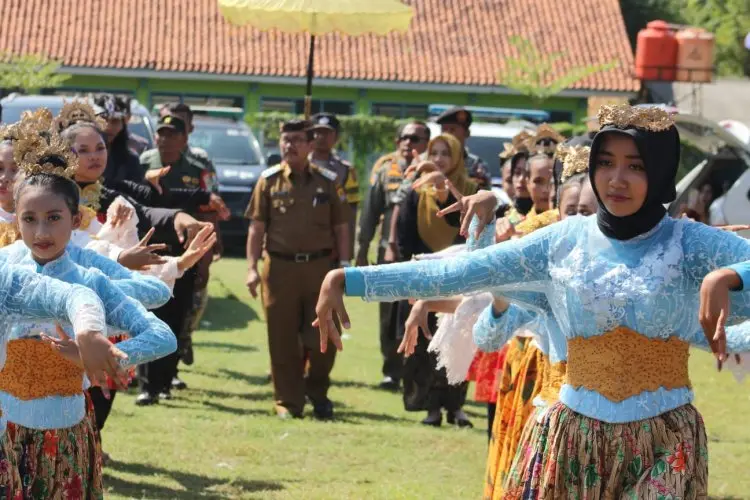 Bupati Cirebon Buka Festival Kedawung Ngesti Luhung Tahun 2023
