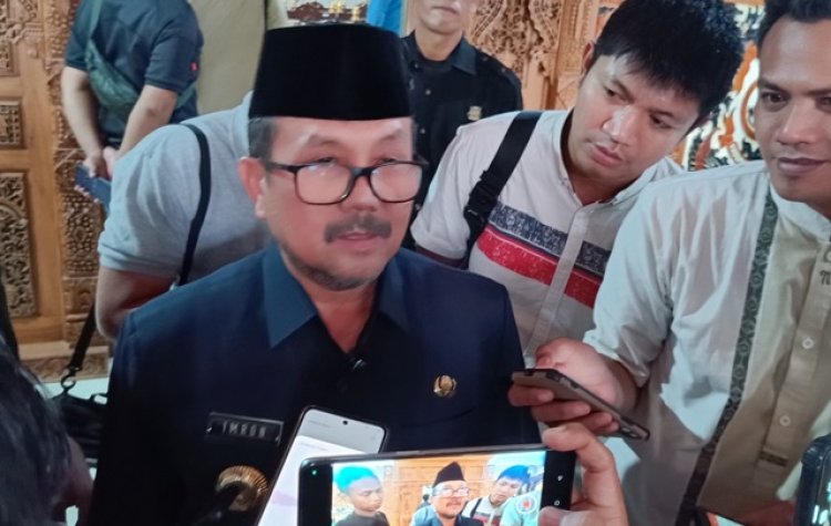 Segel Kantor DPC PDIP Kabupaten Cirebon Dibuka, Imron Bilang Gini Terkait Gotas Ngotot Jual Gedung