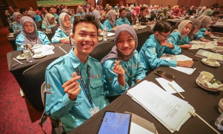 Ema Sumarna Optimistis Kota Bandung Peroleh Predikat Nindya Kota Layak Anak