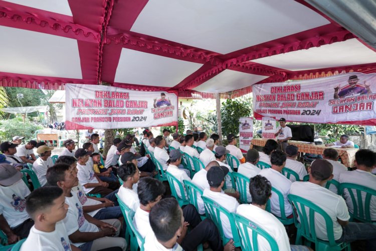 Nelayan Balad Ganjar Bersama Pelaut Pangandaran Konsolidasikan Dukungan Ganjar Presiden 2024