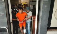 Kerap Memeras, Seorang Preman Ditembak Kakinya