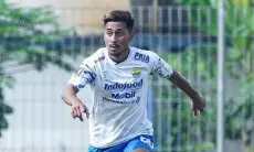 Daisuke Sato Bilang Gini Soal Duet Bareng Bek Anyar Persib dari Spanyol