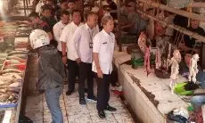 Dedie Bersama DKPP Kota Bogor Cek Peredaran Daging Sapi di Pasar Bogor, Ini Hasilnya 