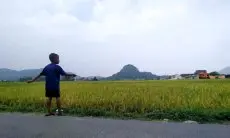 Kena Sabetan Gelasan Layangan, Seorang Warga Cipongkor KBB Nyaris Kehilangan Penglihatannya 