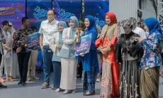 Yane Raih Dekranasda Jabar Award 2023, Berkat Inovasi dan Konsistensi Kembangkan UMKM Kriya 