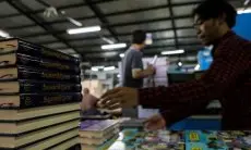 FOTO: Melihat Pembuatan Alquran di Percetakan Syaamil Quran