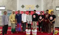 Ganjar Milenial Beri Bantuan Material untuk Pembangunan Musala di Bogor