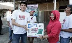 Sopir Truk Ganjar Fasilitasi Dongkrak dan Mesin Steam Bagi Sopir di Indramayu